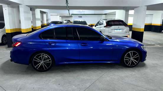 BMW-320i-2020