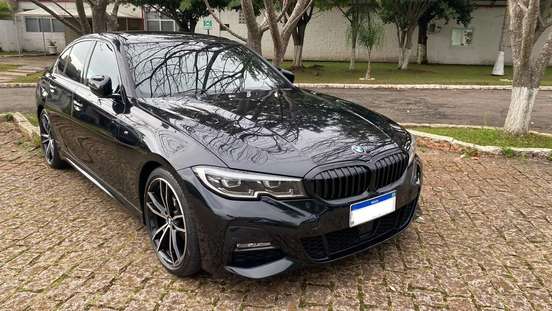 BMW-320i-2020