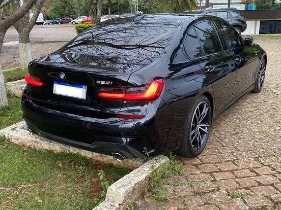 BMW-320i-2.0 16V TURBO GASOLINA M SPORT AUTOMÁTICO BMW-320i-2020