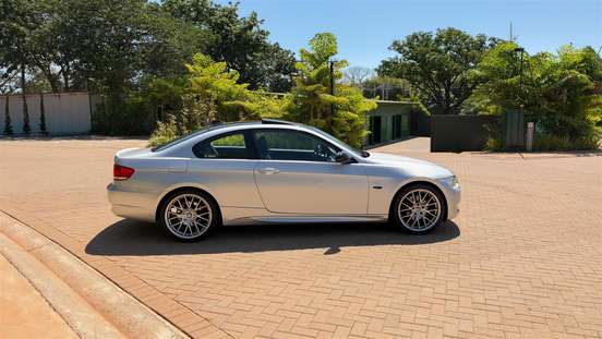 BMW-325Ci-2007