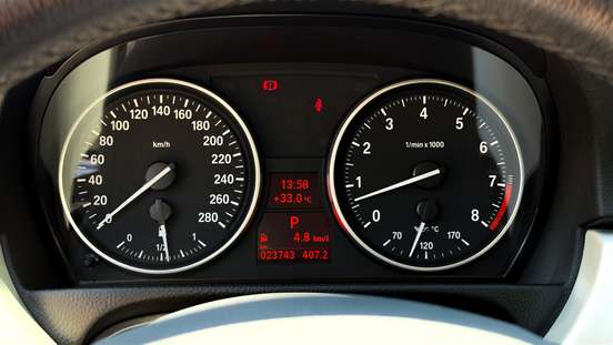 BMW-325Ci-2.5 COUPÉ 24V GASOLINA 2P AUTOMÁTICO BMW-325Ci-2007