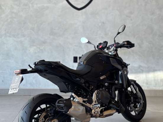 BMW-F 900 R SPORT PLUS BMW-F 900 R SPORT PLUS-2024
