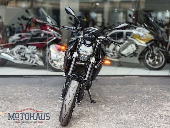 BMW-F 900 R SPORT PLUS BMW-F 900 R SPORT PLUS-2024