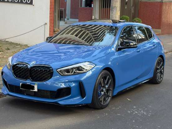 BMW-M 135i-2.0 16V TURBO GASOLINA XDRIVE DARK EDITION AUTOMÁTICO BMW-M 135i-2020