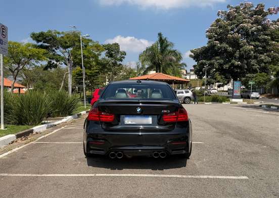 BMW-M3-2015