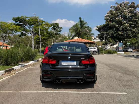 BMW-M3-3.0 I6 GASOLINA SEDAN AUTOMÁTICO BMW-M3-2015
