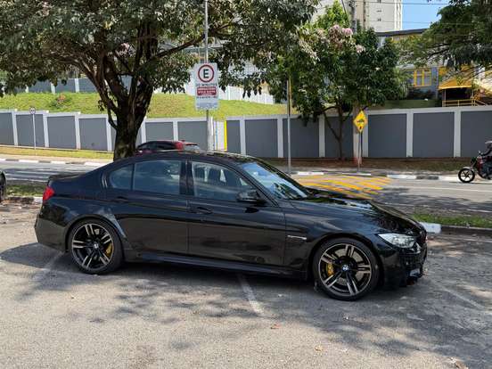 BMW-M3-3.0 I6 GASOLINA SEDAN AUTOMÁTICO BMW-M3-2015