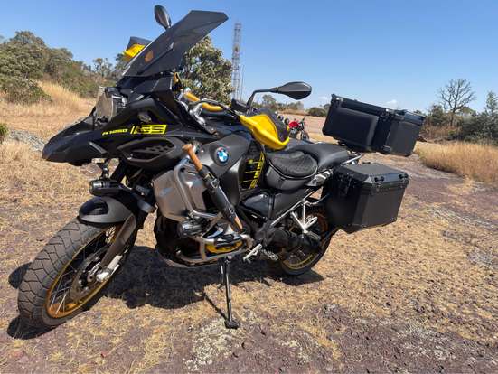 BMW-R 1250 GS ADVENTURE PREMIUM 40 ANOS BMW-R 1250 GS ADVENTURE PREMIUM 40 ANOS-2021