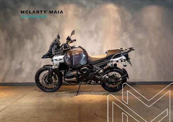BMW-R 1300 GS ADVENTURE TRIPLE BLACK-2025
