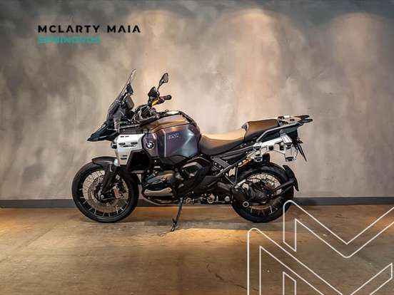 BMW-R 1300 GS ADVENTURE TRIPLE BLACK BMW-R 1300 GS ADVENTURE TRIPLE BLACK-2025