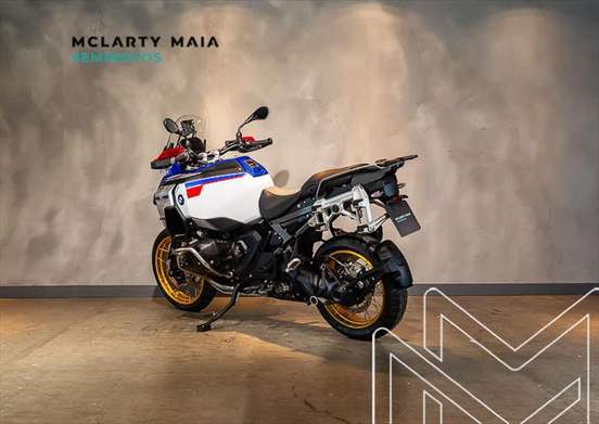 BMW-R 1300 GS ADVENTURE TROPHY-2025