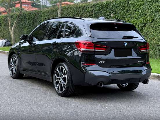 BMW-X1-2.0 16V TURBO ACTIVEFLEX SDRIVE20I M SPORT 25 ANOS 4P AUTOMÁTICO BMW-X1-2020