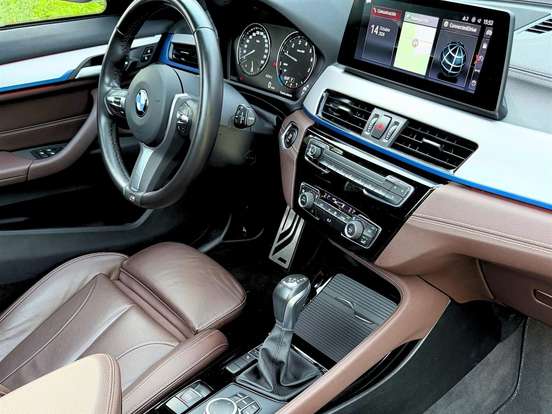 BMW-X1-2.0 16V TURBO ACTIVEFLEX SDRIVE20I M SPORT 25 ANOS 4P AUTOMÁTICO BMW-X1-2020