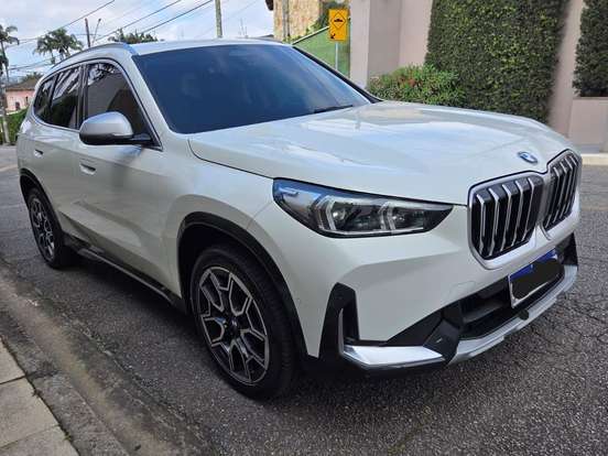 BMW-X1-2.0 16V TURBO GASOLINA SDRIVE20I X-LINE STEPTRONIC BMW-X1-2023