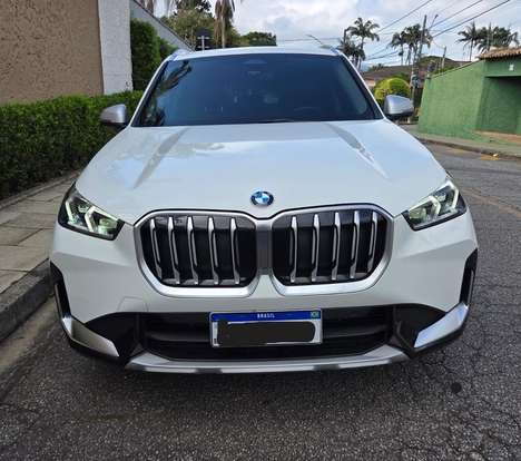 BMW-X1-2.0 16V TURBO GASOLINA SDRIVE20I X-LINE STEPTRONIC BMW-X1-2023