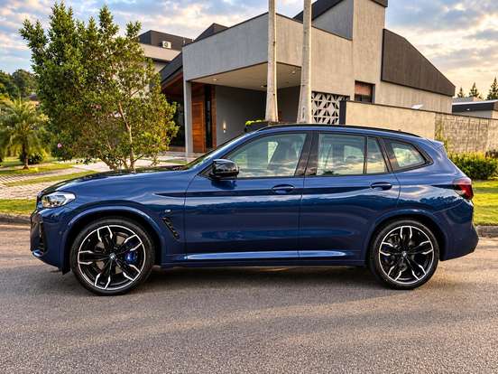 BMW-X3-2022