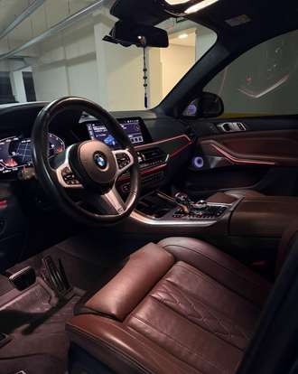 BMW-X5-2019