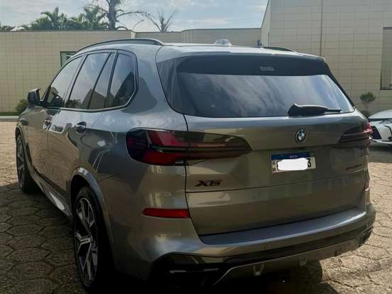 BMW-X5-3.0 I6 TURBO HÍBRIDO XDRIVE50E M SPORT AUTOMÁTICO BMW-X5-2024