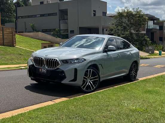 BMW-X6-2023