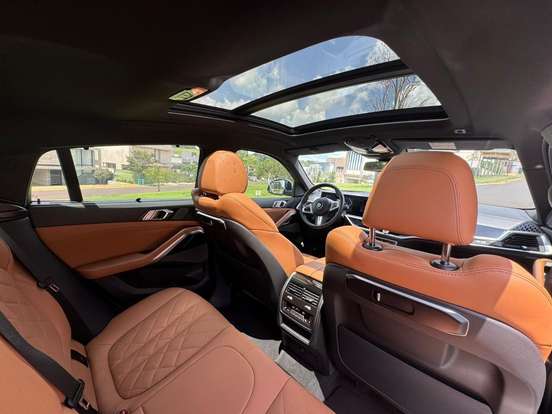 BMW-X6-3.0 TWINPOWER GASOLINA XDRIVE40I M SPORT AUTOMÁTICO BMW-X6-2023