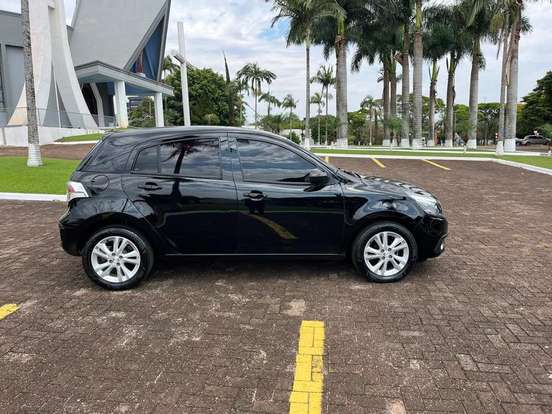 CHEVROLET-AGILE-1.4 MPFI EFFECT 8V FLEX 4P AUTOMATIZADO CHEVROLET-AGILE-2014