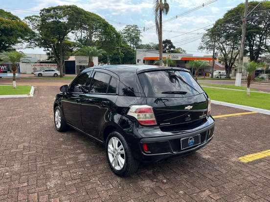 CHEVROLET-AGILE-1.4 MPFI EFFECT 8V FLEX 4P AUTOMATIZADO CHEVROLET-AGILE-2014