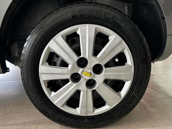 CHEVROLET-AGILE-2012