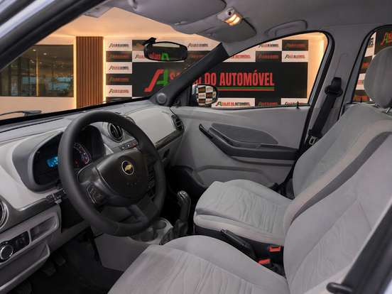 CHEVROLET-AGILE-2012