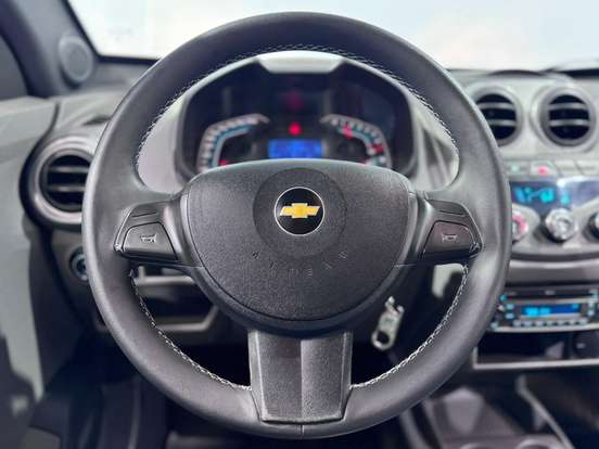 CHEVROLET-AGILE-2013