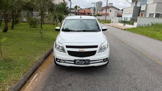 CHEVROLET-AGILE-2011