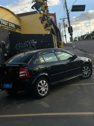 CHEVROLET-ASTRA-2010