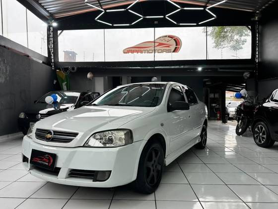 CHEVROLET ASTRA 2.0 MPFI ADVANTAGE 8V FLEX 4P AUTOMÁTICO