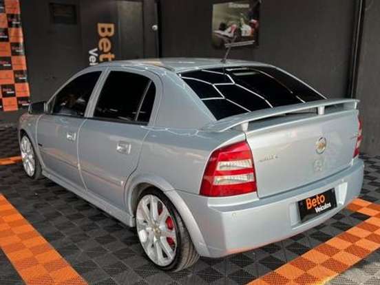 CHEVROLET-ASTRA-2.0 MPFI ADVANTAGE 8V FLEX 4P AUTOMÁTICO CHEVROLET-ASTRA-2009