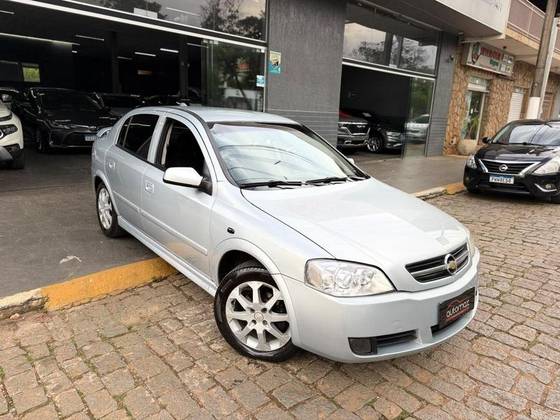 CHEVROLET ASTRA 2.0 MPFI ADVANTAGE 8V FLEX 4P MANUAL