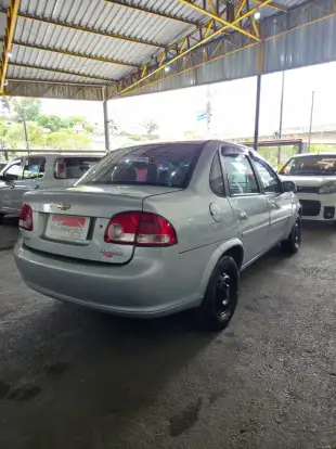CHEVROLET-CLASSIC-2010