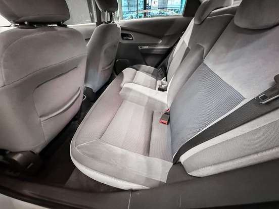 CHEVROLET-COBALT-2013