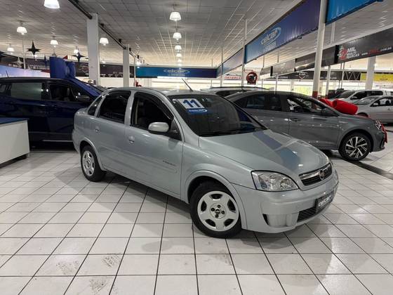 CHEVROLET CORSA 1.4 MPFI PREMIUM SEDAN 8V FLEX 4P MANUAL