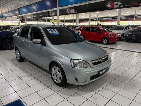 CHEVROLET-CORSA-2010