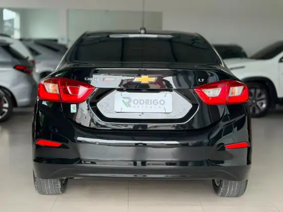 CHEVROLET-CRUZE-2019
