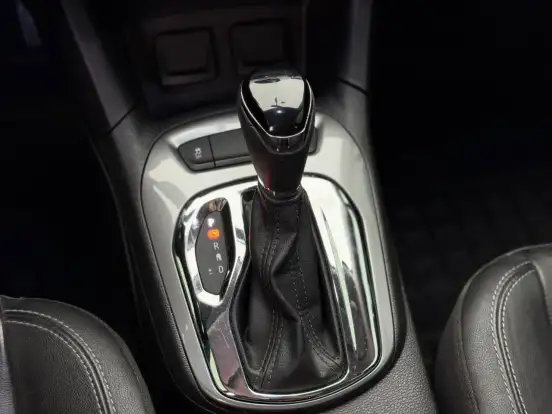 CHEVROLET-CRUZE-2016