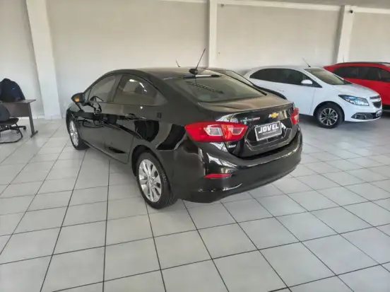 CHEVROLET-CRUZE-2017