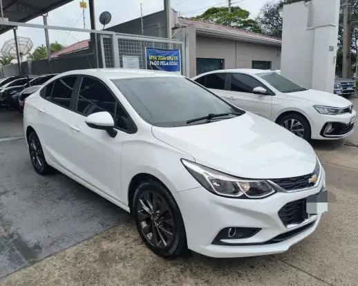 CHEVROLET-CRUZE-2018