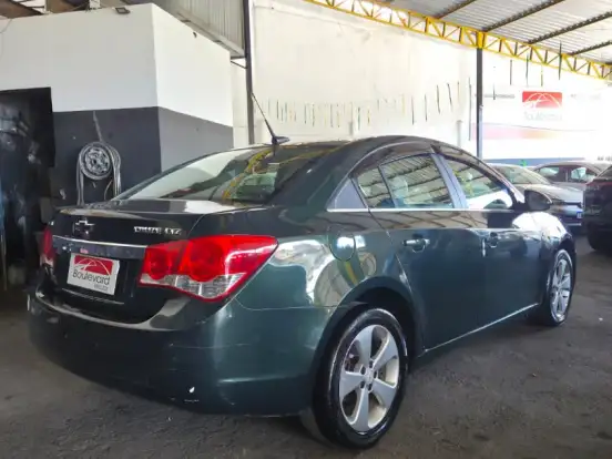 CHEVROLET-CRUZE-1.8 LTZ 16V FLEX 4P AUTOMÁTICO CHEVROLET-CRUZE-2012