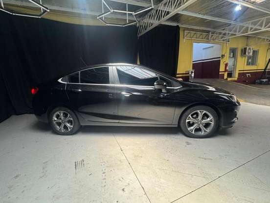 CHEVROLET-CRUZE-2019