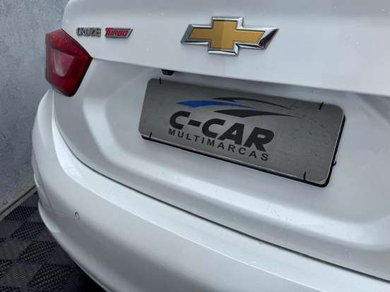 CHEVROLET-CRUZE-2018