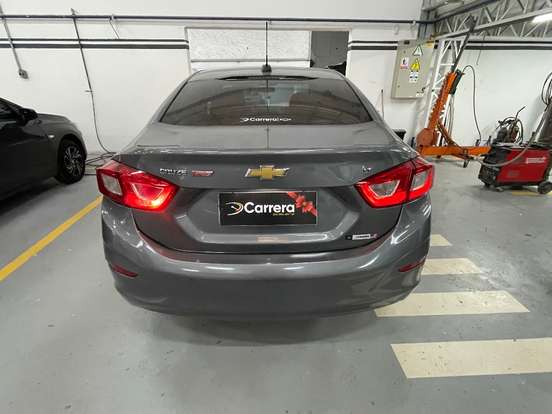 CHEVROLET-CRUZE-2019