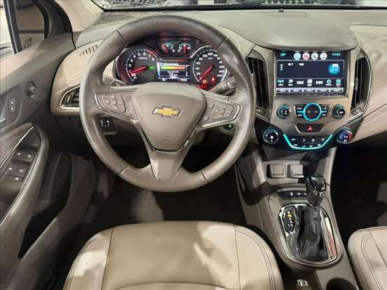 CHEVROLET-CRUZE-2017