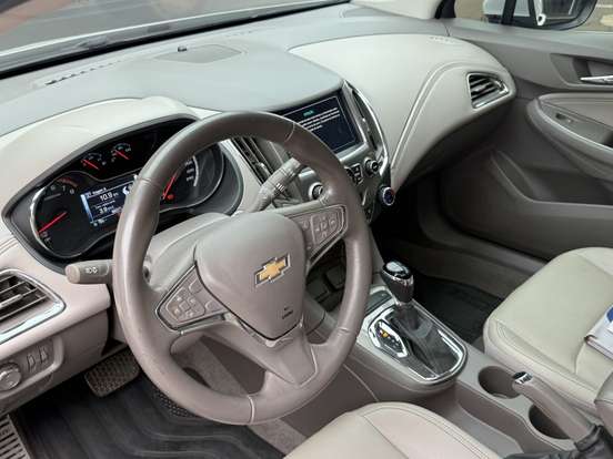CHEVROLET-CRUZE-2019