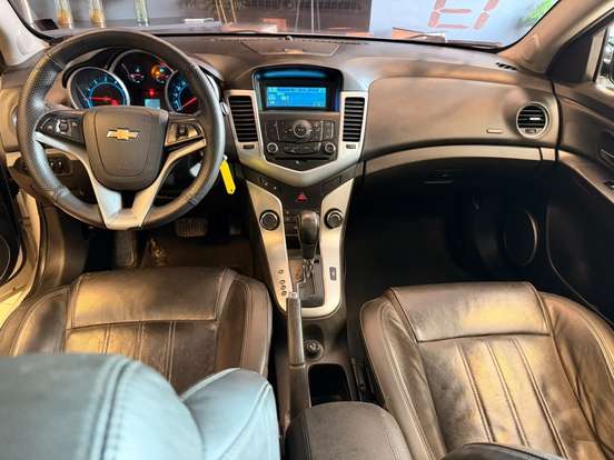 CHEVROLET-CRUZE-2012