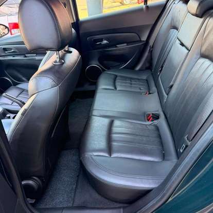 CHEVROLET-CRUZE-2011